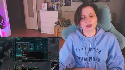 Kris online show from February 22, 7:43 pm