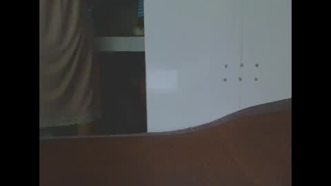 yumi123_ online show from November 3, 6:06 am