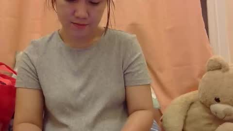 yummyclaya online show from November 25, 10:17 am