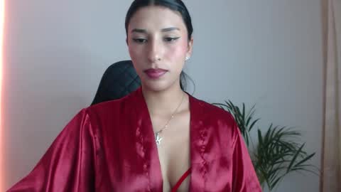 yuzii Im new to these pages so I hope you guys are kind to me. online show from December 20, 11:53 pm