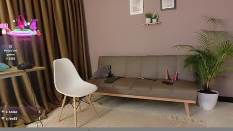 zahramilf online show from December 18, 10:14 pm