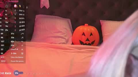Snapshot of zarareign_ chatting on October 26, 8:37 pm Lola online show from October 26, 8:37 pm
