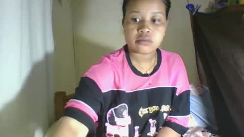 zenicee online show from December 15, 3:39 pm