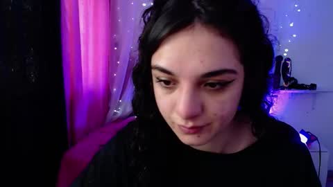 zoe_0111 online show from January 20, 2:25 pm