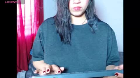 Zoe Bronw online show from December 4, 11:41 am