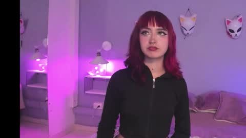 Zoe Lynch online show from October 16, 11:46 am