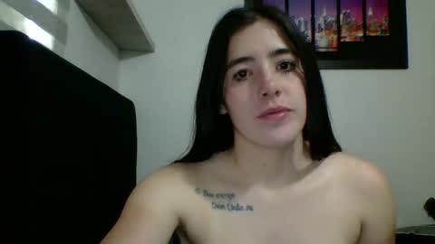 Zoe online show from November 28, 7:39 pm