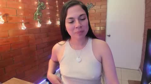 Snapshot of zoe_ringer chatting on October 1, 8:14 pm Zoe  online show from October 1, 8:14 pm