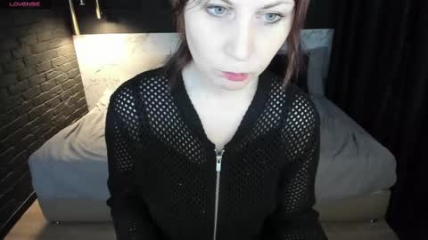 Zoe online show from March 3, 12:09 pm