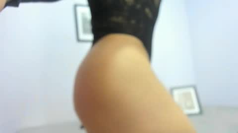 Isabella online show from October 20, 1:30 am