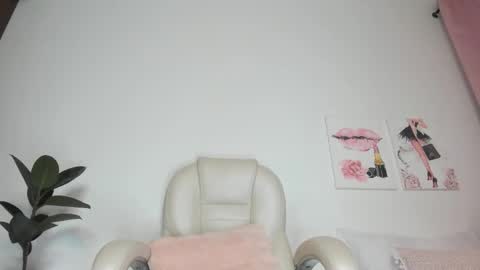  Zofhia online show from September 13, 4:53 am