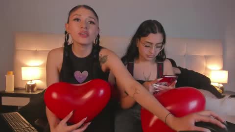 cintya kors online show from February 15, 2:47 am