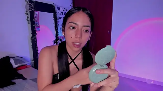 little kayla  online show from February 23, 11:26 pm