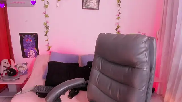 Cata green online show from January 13, 9:30 pm