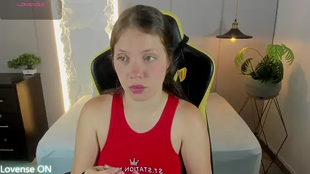 nataly rodri online show from September 8, 7:57 pm