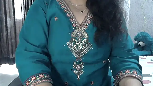 Crazy Bebo 55 online show from September 13, 7:38 am