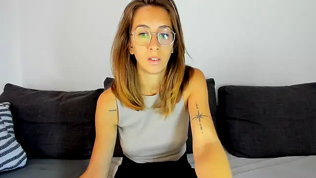 DesireMore90 online show from September 11, 8:58 am