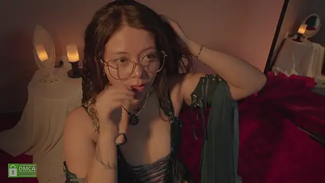 abbyhall  online show from April 7, 10:23 pm