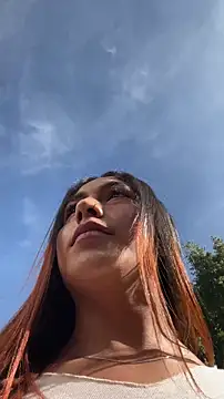 jesica  simpson online show from December 1, 1:25 pm