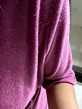 lupyta20 online show from December 3, 12:40 pm