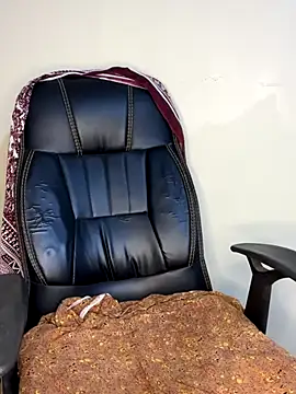 prettyvalleh online show from October 21, 5:44 am