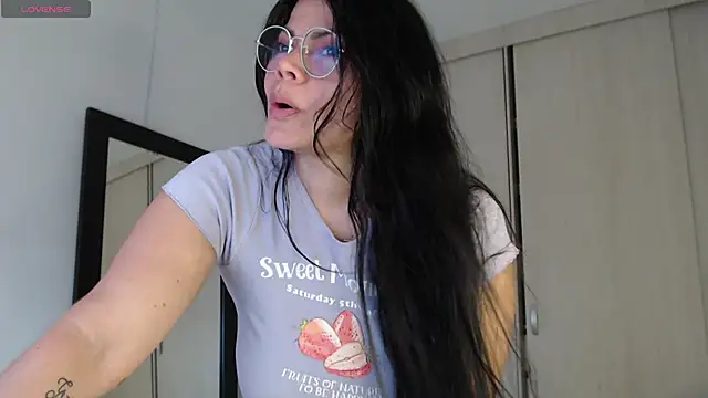 cristal sexybody online show from October 28, 8:57 pm