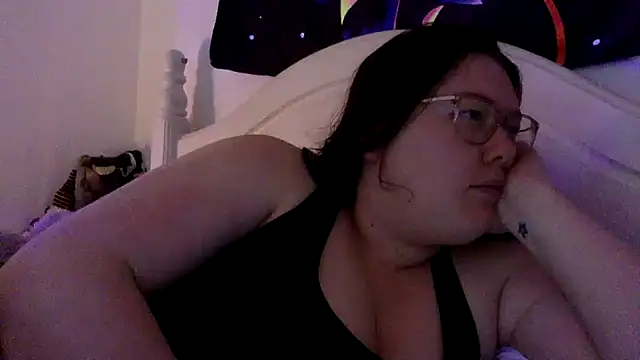 Sexycurvyemilyy online show from September 12, 10:28 pm