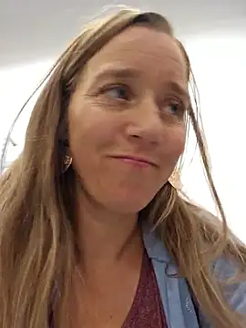 SkyelarSommer online show from January 19, 4:14 pm