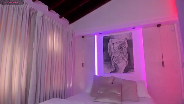 nathalie rivers online show from January 5, 5:27 pm