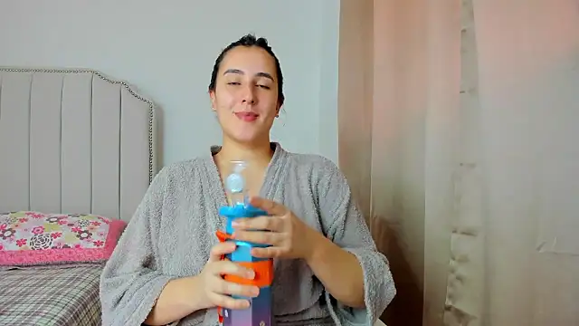 Hanna86 online show from January 10, 4:01 pm