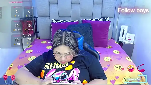 evelin zaens online show from October 25, 5:37 am