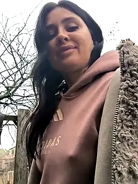 KikiXRed online show from November 29, 10:08 am