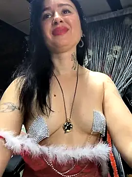 KikiXRed online show from December 21, 6:28 am