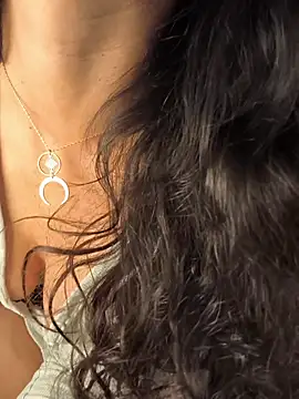 Naughty-Jessie online show from November 24, 9:28 pm