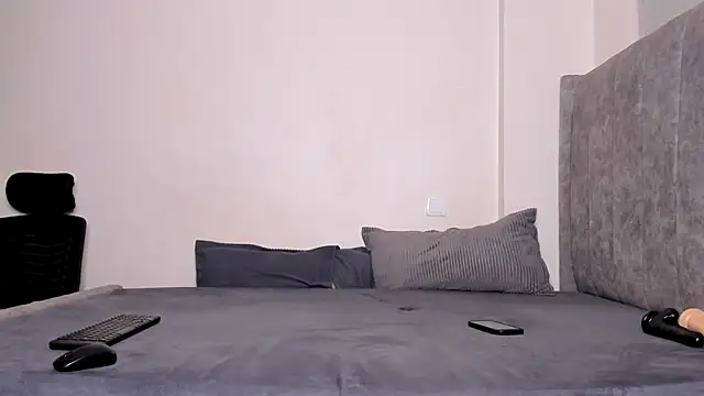 sexy ariah online show from November 12, 5:05 am