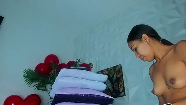 Hellen Sky online show from January 16, 7:21 pm