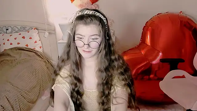 RuthMorse online show from February 19, 6:18 pm