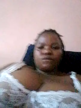 pretty-donna online show from October 29, 9:57 am