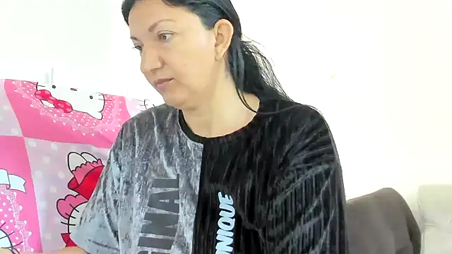 Angelblue  online show from September 29, 11:59 am