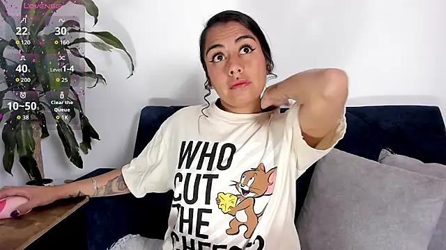 im amber online show from September 29, 1:38 pm