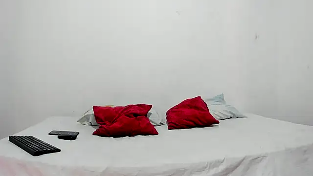 Snapshot of Danna_777 chatting on October 7, 8:13 pm Danna 777 online show from October 7, 8:13 pm