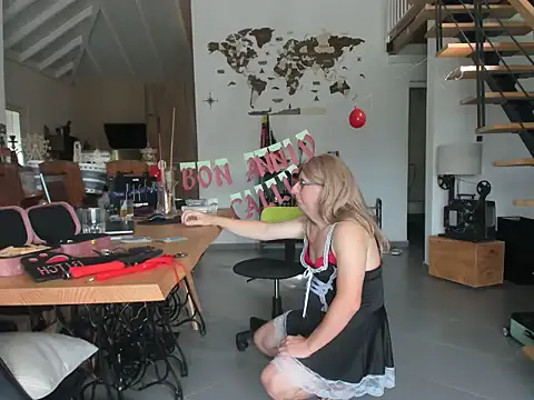 Madame Callie online show from September 15, 1:08 pm