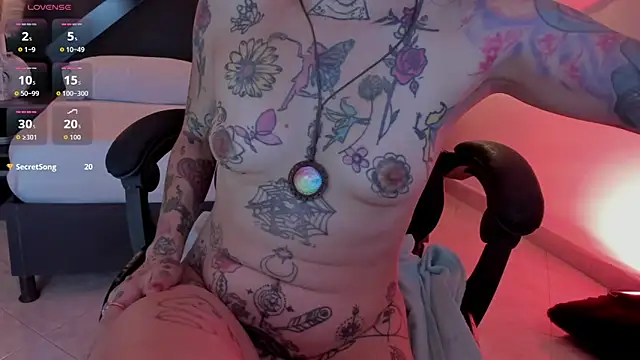 dark gotica online show from November 12, 7:23 pm