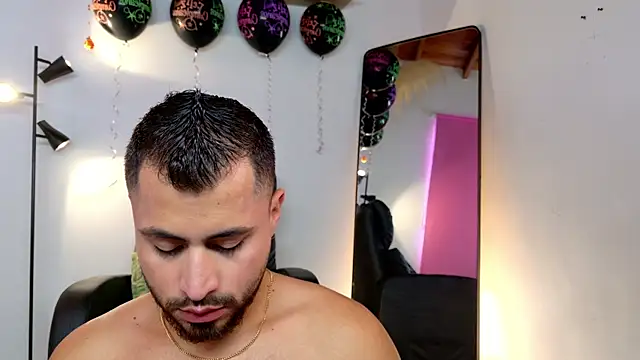 Juan Castano online show from February 22, 5:14 pm