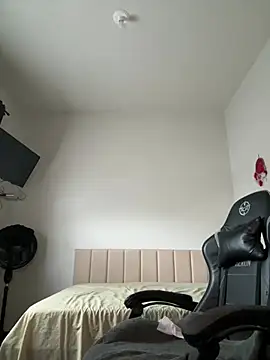 Miss Margot online show from March 10, 4:22 pm