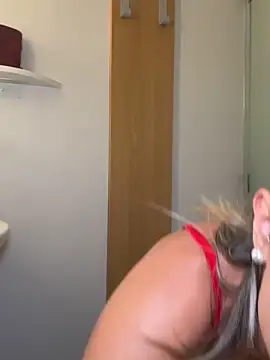 petrouchkaaa  online show from November 22, 8:39 am