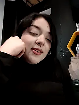Chubbygrl20 online show from November 7, 12:49 am