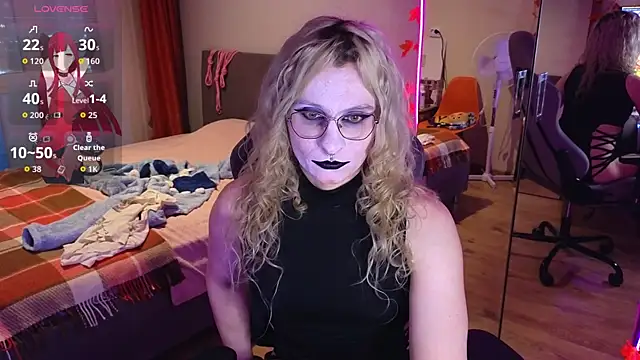 Lori Myaf online show from October 15, 2:52 pm