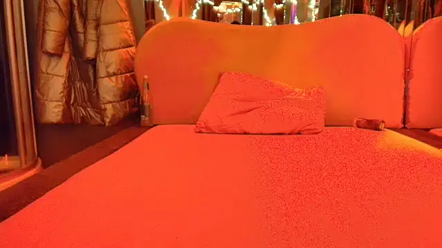 ROXYNL online show from February 17, 7:24 pm