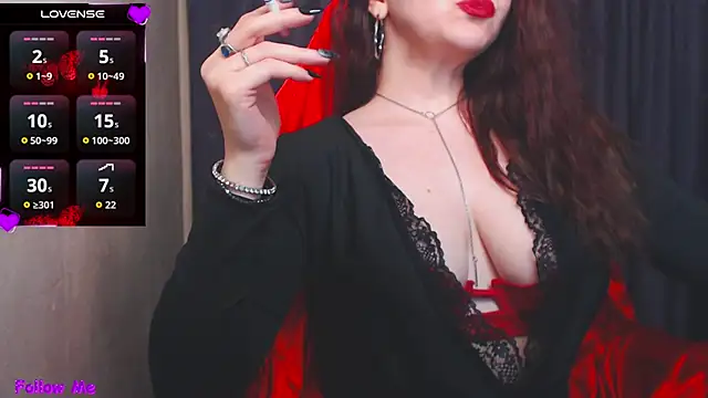 mia-joy online show from November 2, 10:57 pm